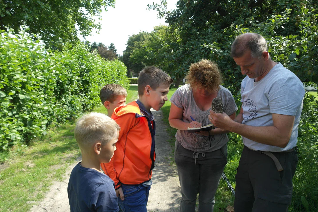 Vrije vogelactie met kinderen